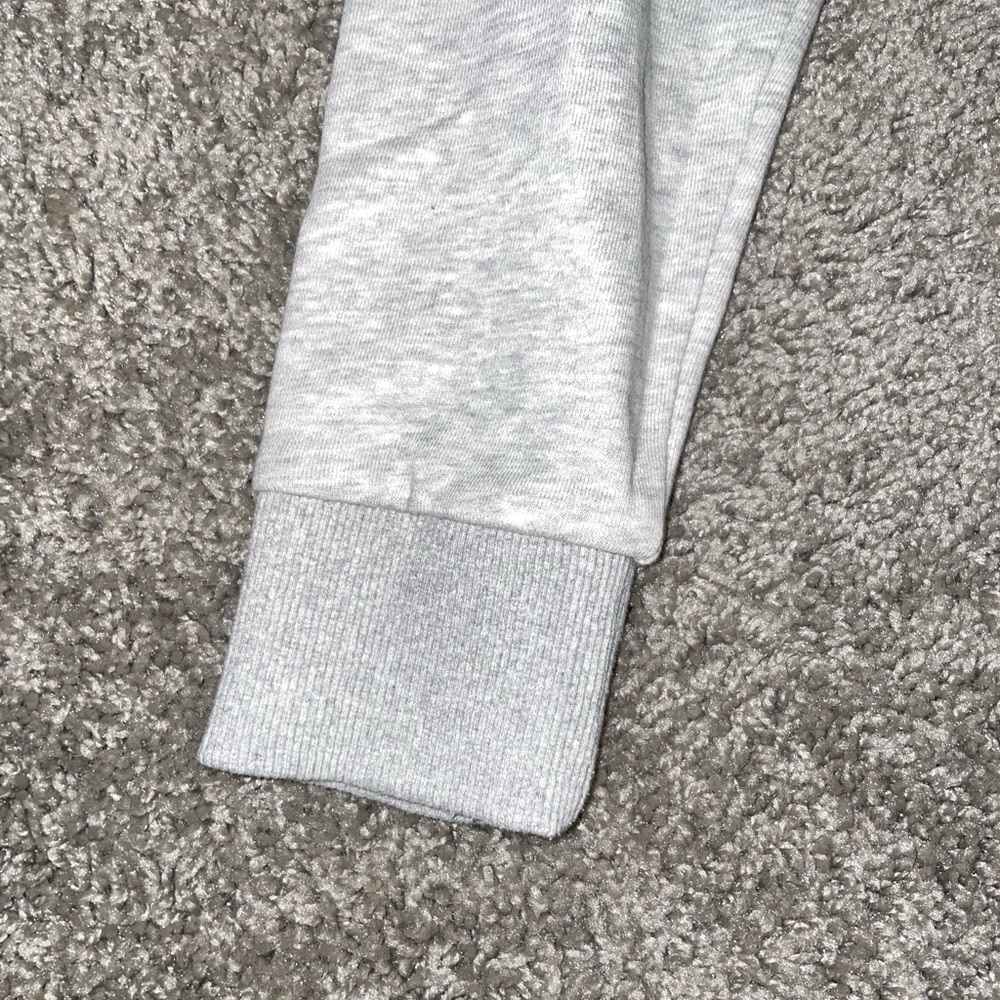Lovello Elizabeth Crewneck Sweater in Grey - Picture 4 of 5